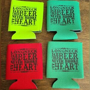 Longneck Never Broke My Heart KOOZIE Set 4 GREEN/RED